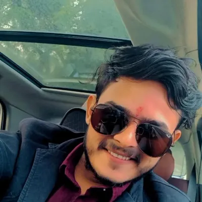 भारद्वाज ⚜️ profile