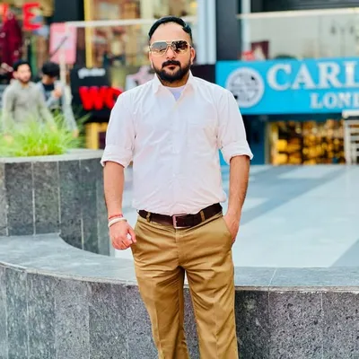 Sam Arora profile