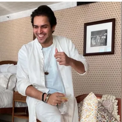 Samarth Bajaj profile