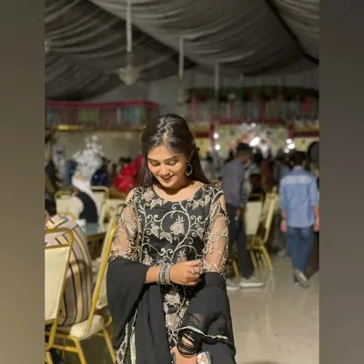 Durr-e- Sameen Sarwar 🌹 profile