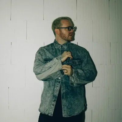 Sam Fischer profile