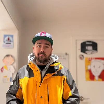 샘해밍턴 Sam Hammington profile