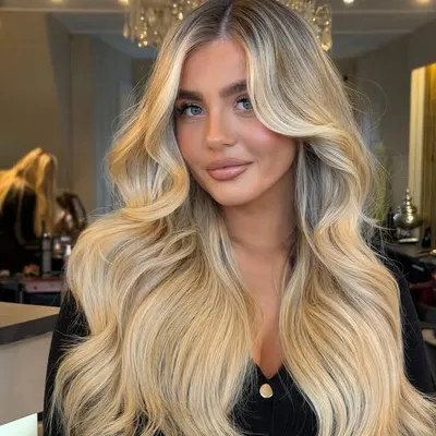 Samantha Harvey profile