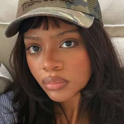Samia Hampstead profile
