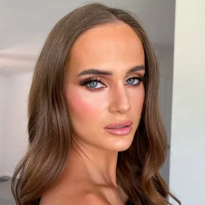SAMANTHA FROST profile