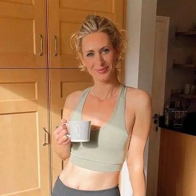 Samantha Frost profile
