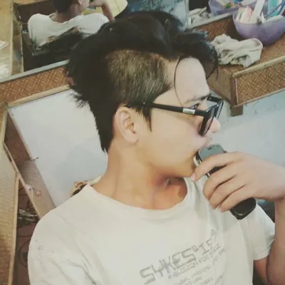 Montu Shreshtha profile