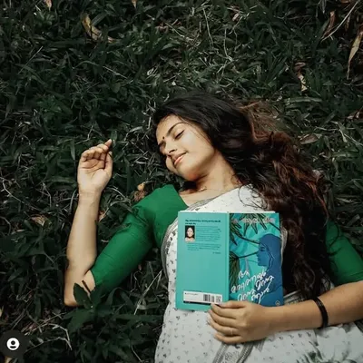 Amrutha santhosh profile
