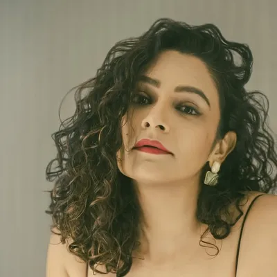 Samvedna Suwalka profile