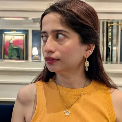 Sanaa Akbar Khan profile