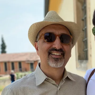 Sandeep Khosla profile