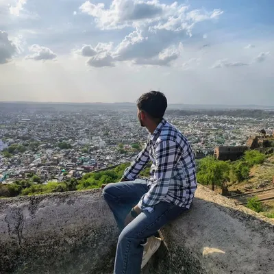 Sandeep Roy ๐ profile