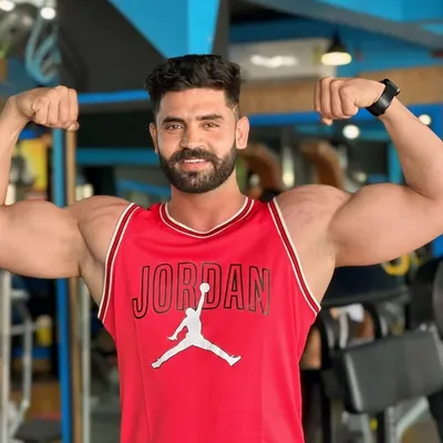 Sandeep Tomar profile