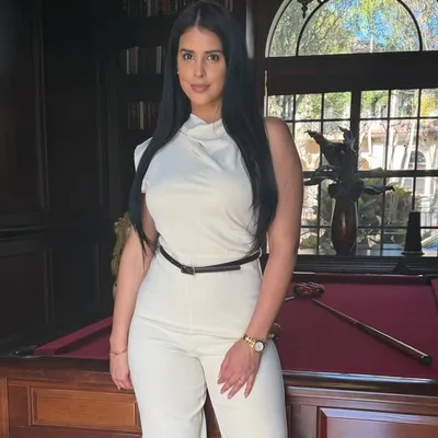 Sandra Herrera profile