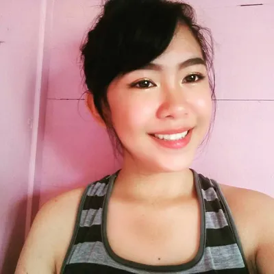 Sandra April profile