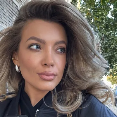 • Sandra Bendre • profile