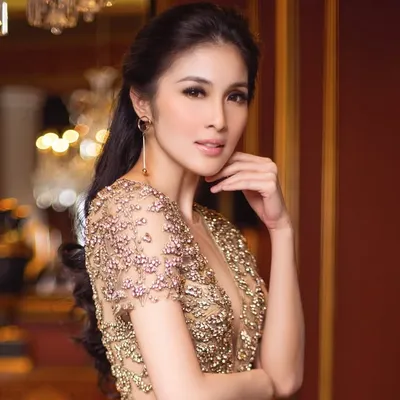 Sandra Dewi profile