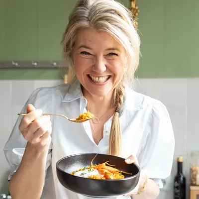 Sandra Ysbrandy |Eat | Live | Travel profile