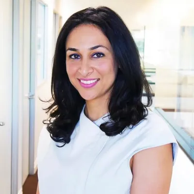 Sandy Sabet Pirnazar profile