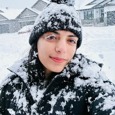 Sandy | Canada Vlogger profile