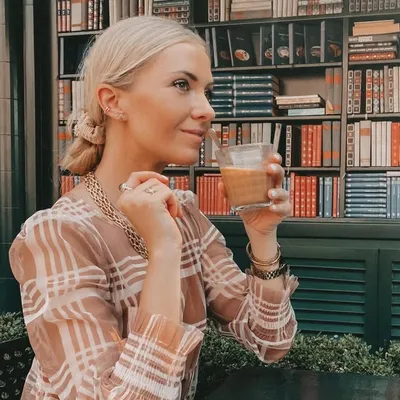 Sandys Universe profile