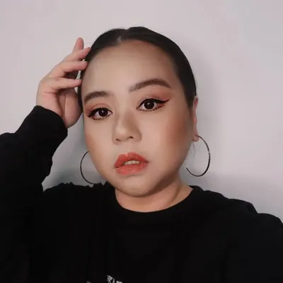 Sania Djie profile