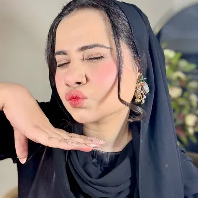 Sanila Khan profile