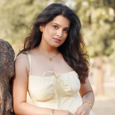 Saniya Nikam