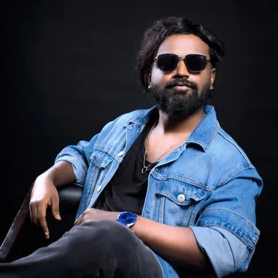 SanjaY ! ☮ profile