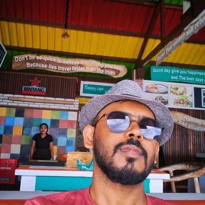 Shrikant Sankeron Gupta profile