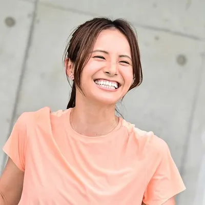 佐野千晃 profile
