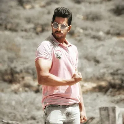 Sanskar_singh_gaur profile