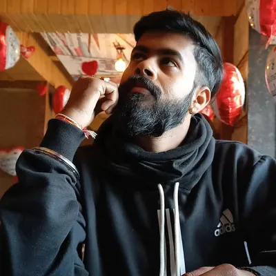 Sanskar saxena profile