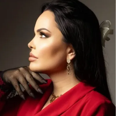 Dra. Fattimá Rócha | Harmonização Facial profile