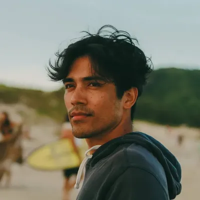 Santi Cabral profile