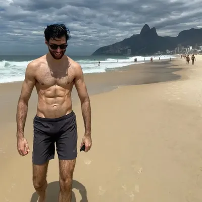 André profile