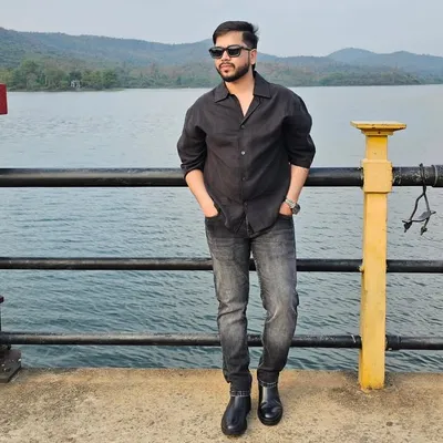 ๐ S ร Q ร ร B ๐ profile