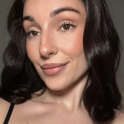 Sara Benayas profile