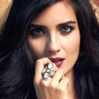 ساره الحمادي profile