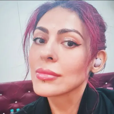 Sara Capela profile