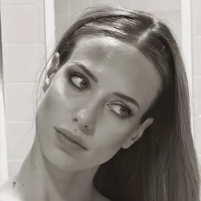 ❊ Sara Domenech profile