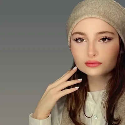 Sara Forghani | سارا فرقانی profile