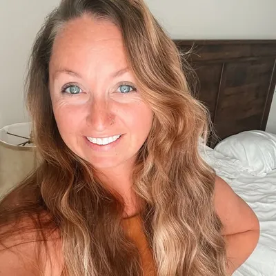 Sarah Niermann | 📍STL profile
