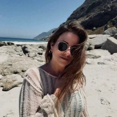 Sarah profile