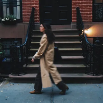 Sarah Lawrence profile
