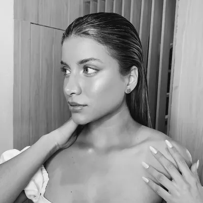 Sarah Alarcon profile