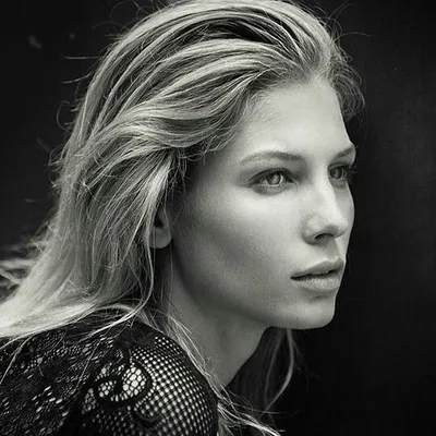 Fanpage for Sarah Brandner profile