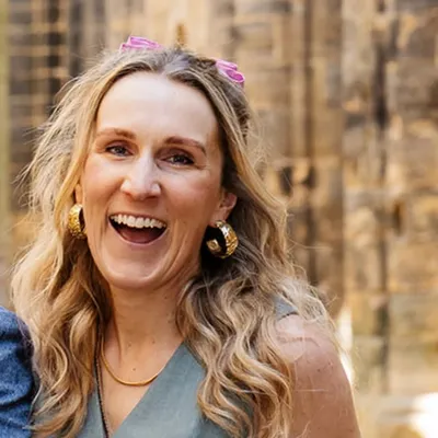 sarah clarke || wedding celebrant profile