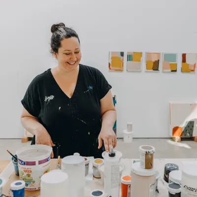 Sarah Golden • Artist profile