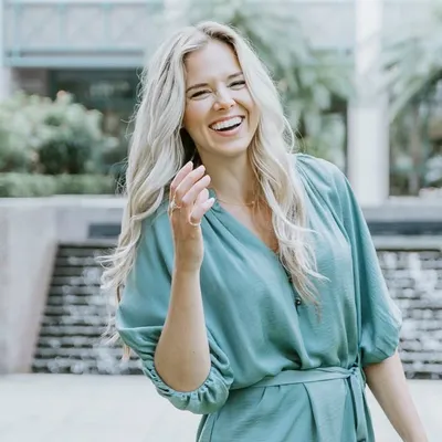 Sarah Grace, MS, RD | Women’s Health Dietitian profile